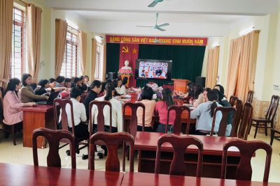 CHI BỘ TRƯỜNG MẦM NON TRUNG SƠN ĐẨY MẠNH NGHIÊN CỨU, HỌC TẬP, QUÁN TRIỆT VÀ TRIỂN KHAI THỰC HIỆN NGHỊ QUYẾT ĐẠI HỘI ĐẠI BIỂU TOÀN QUỐC LẦN THỨ XIV CỦA ĐẢNG